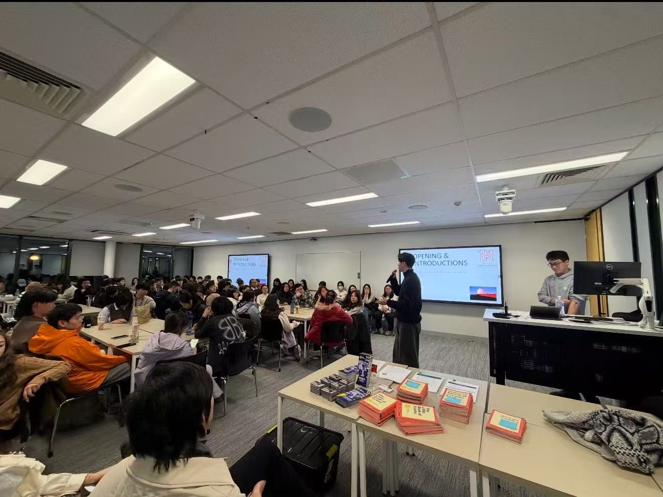 CNA 社团活动现场